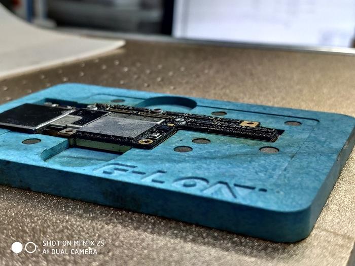 Восстановление разбитого iPhone X