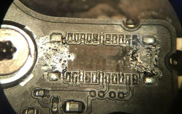 Свеженький Pro Retina 15 TouchBar Mid 2017 после кваса