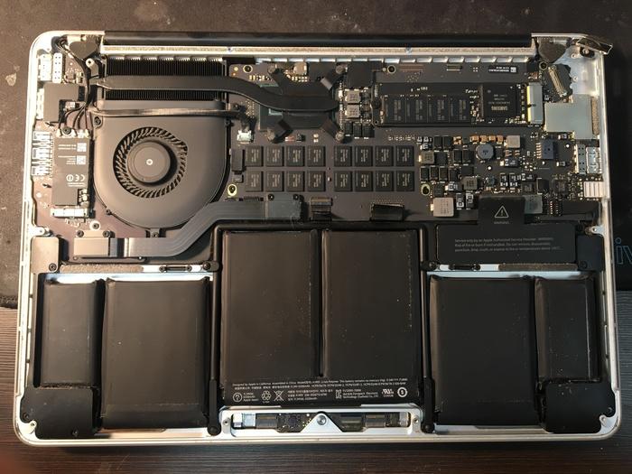Легкий ремонт MacBook Pro 13 mid2014 после легкого залития