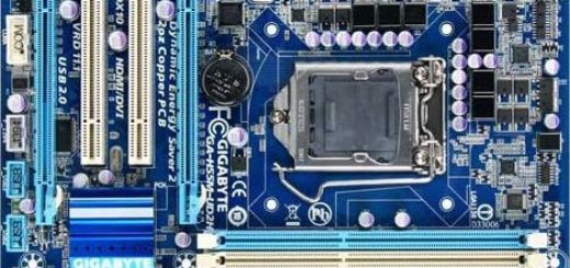 разъемы питания на материнской плате