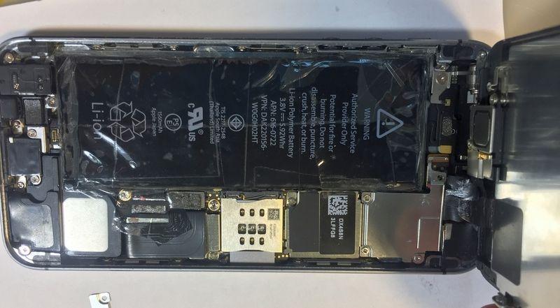 iPhone VS Вода iPhone VS Вода