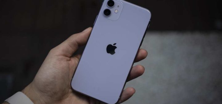 iPhone 11