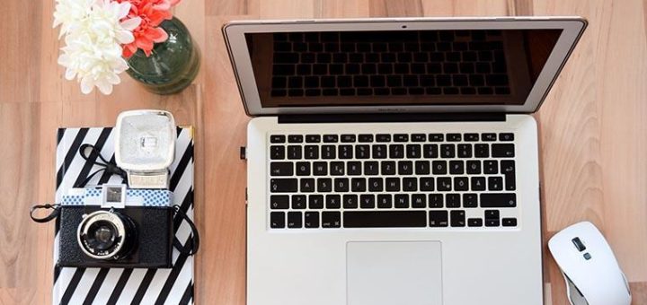 ноутбук и мышь